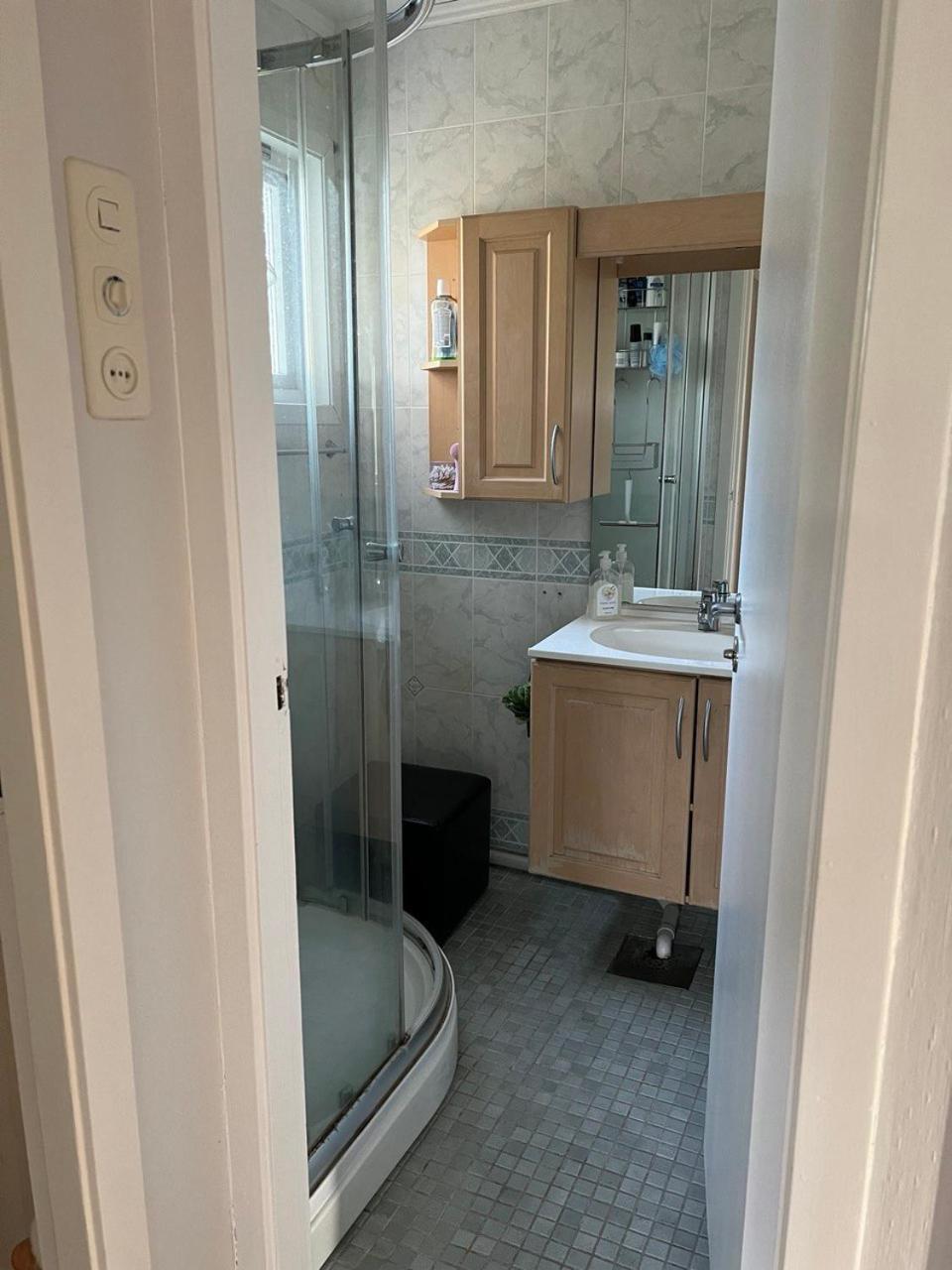 Guest Room In Private House Alesund Luaran gambar